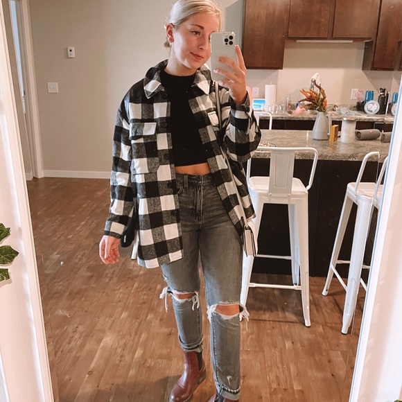 Meet your Posher, Molly - Picture 1 of 1